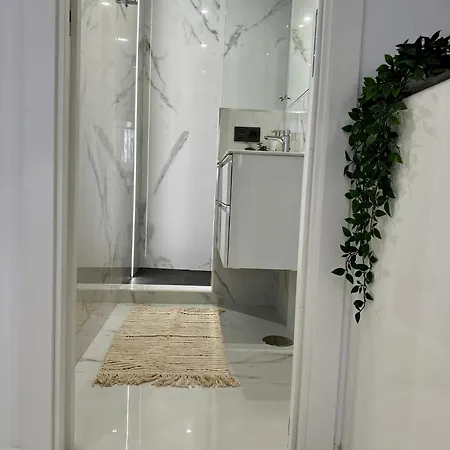 Apartment B8 *