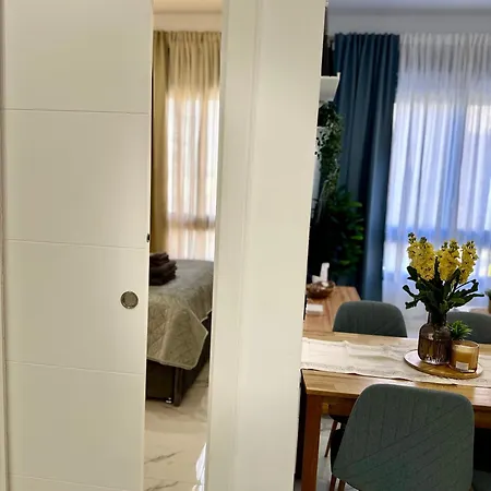 B8 Apartment